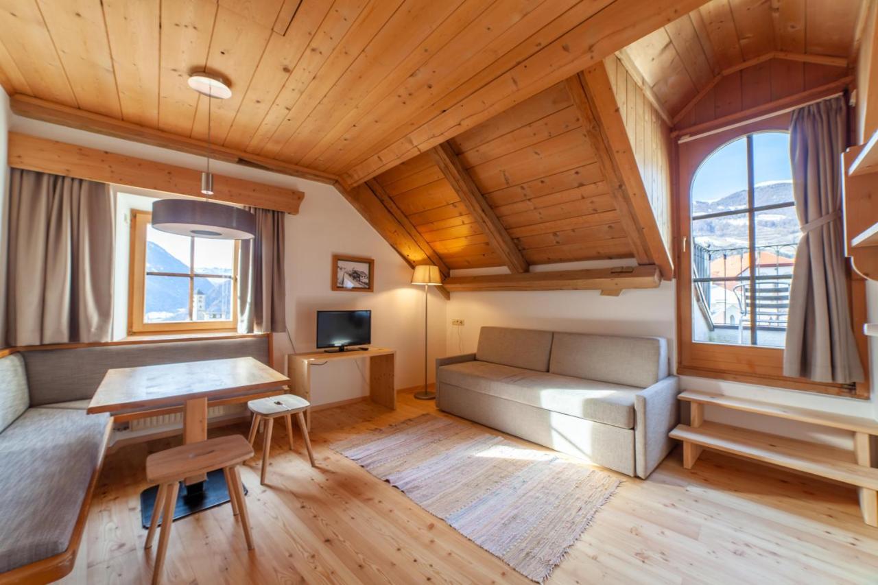 Hotel Greif Malles Venosta Eksteriør bilde