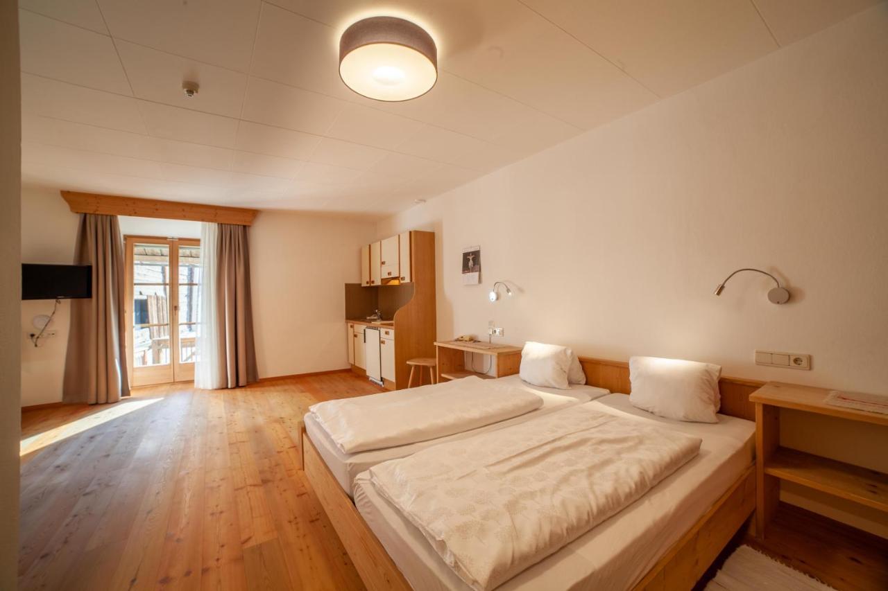 Hotel Greif Malles Venosta Eksteriør bilde