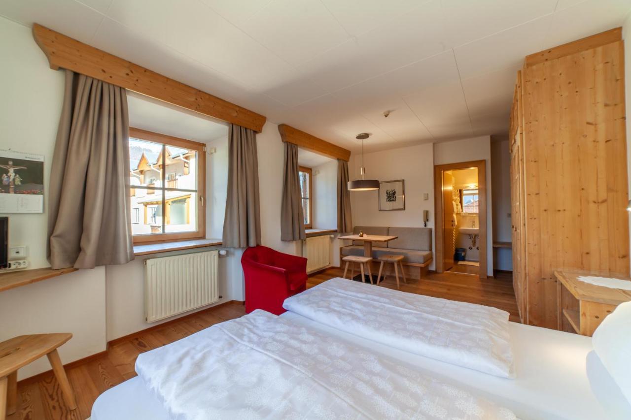 Hotel Greif Malles Venosta Eksteriør bilde