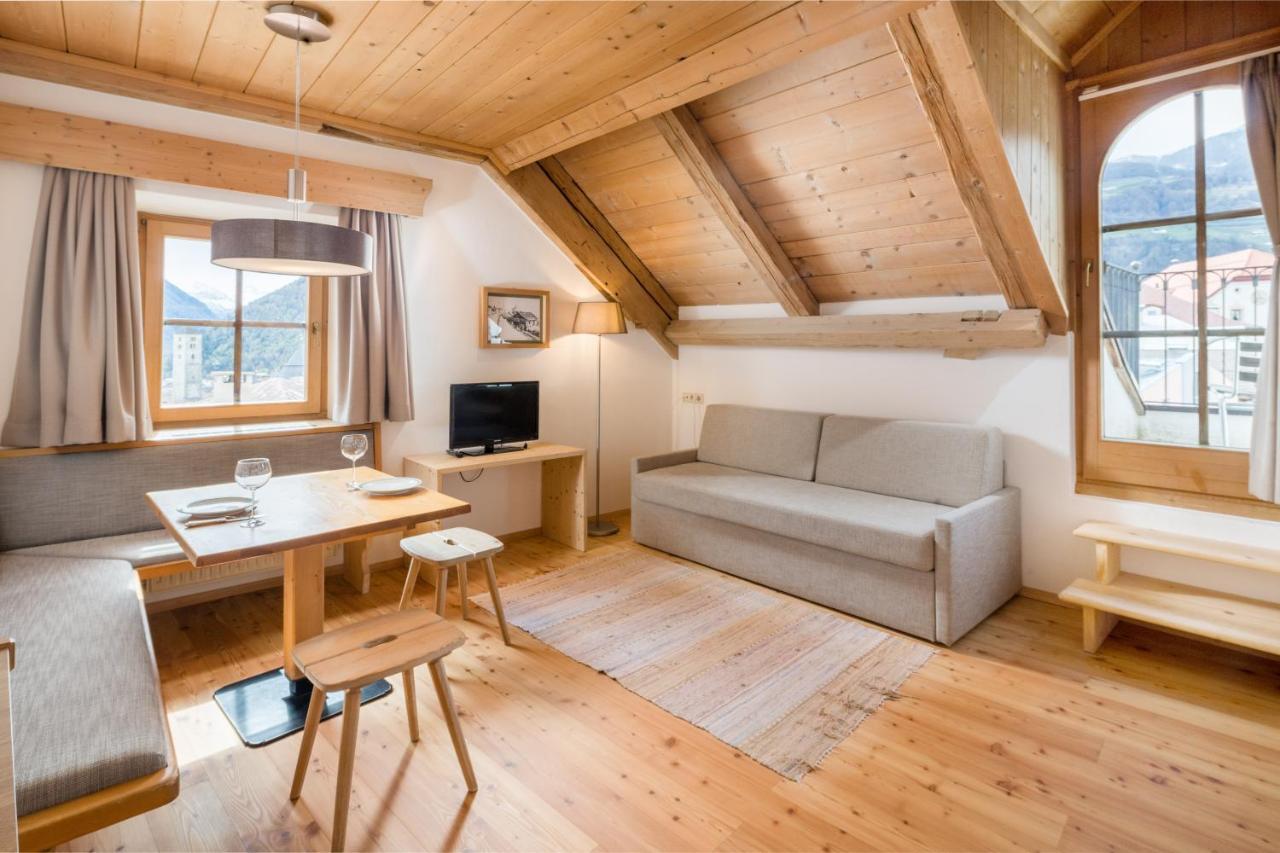 Hotel Greif Malles Venosta Eksteriør bilde