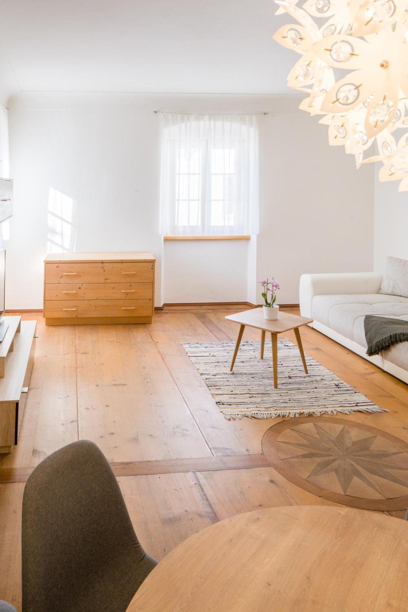 Hotel Greif Malles Venosta Eksteriør bilde