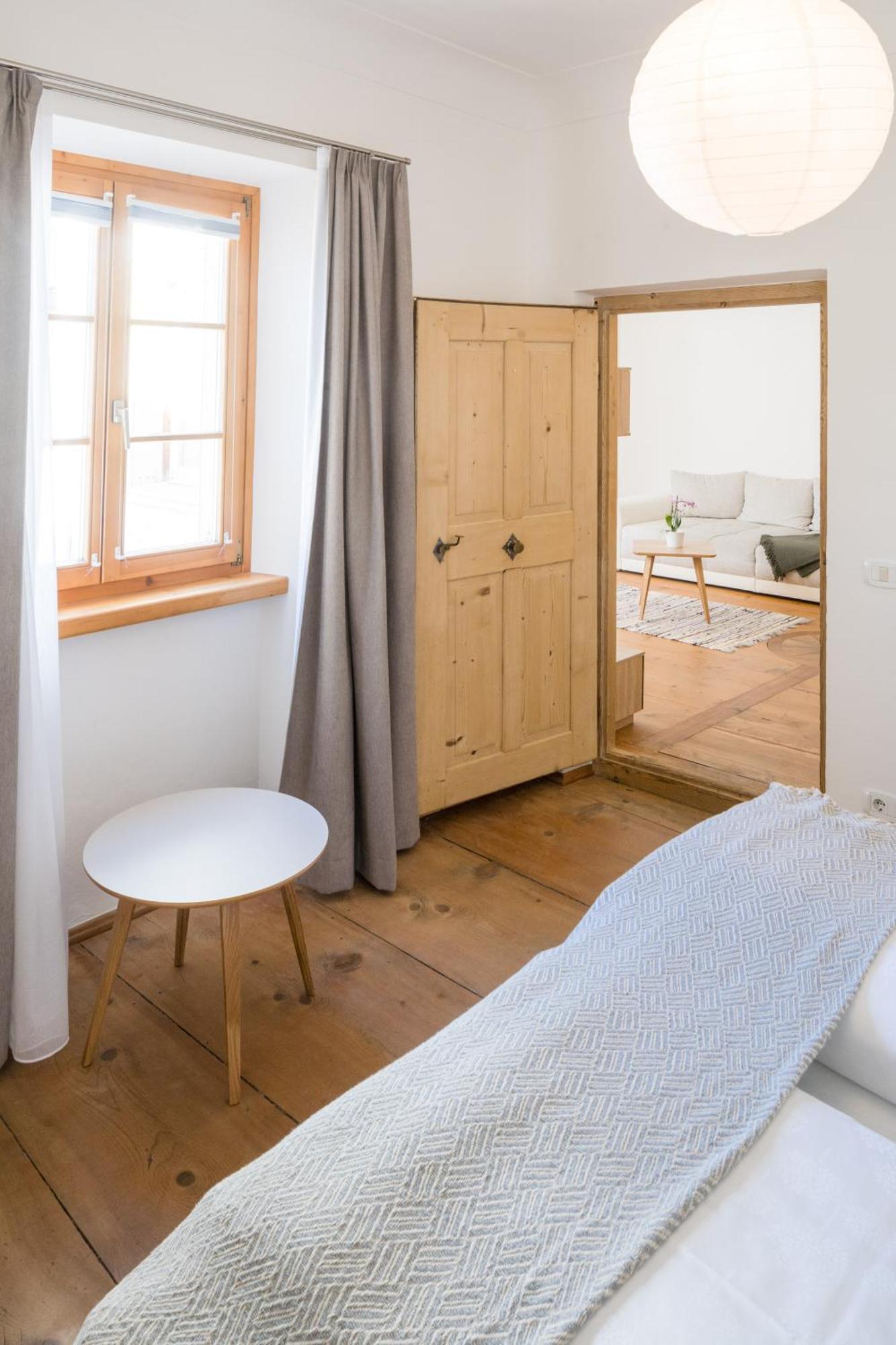 Hotel Greif Malles Venosta Eksteriør bilde