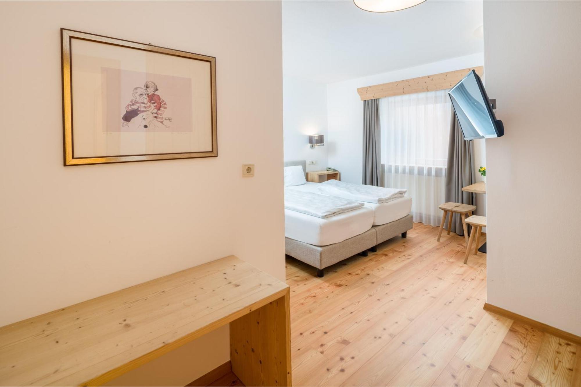 Hotel Greif Malles Venosta Eksteriør bilde