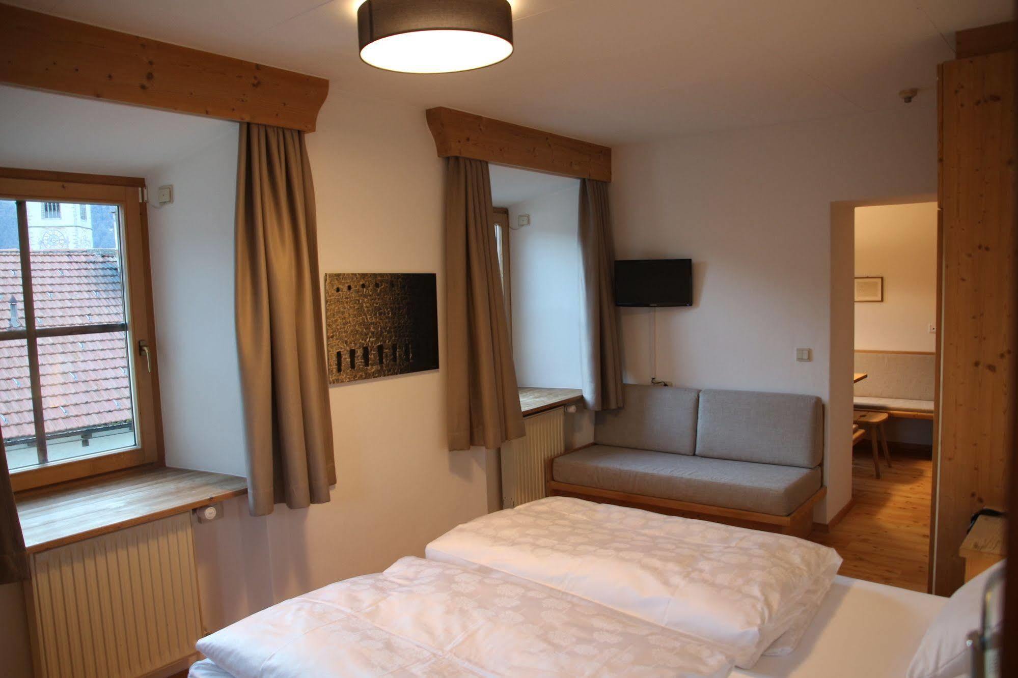 Hotel Greif Malles Venosta Eksteriør bilde